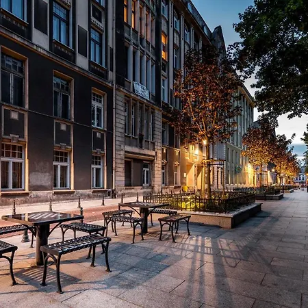 Apartment Cozy On Piramowicza Lodz (Lodz)